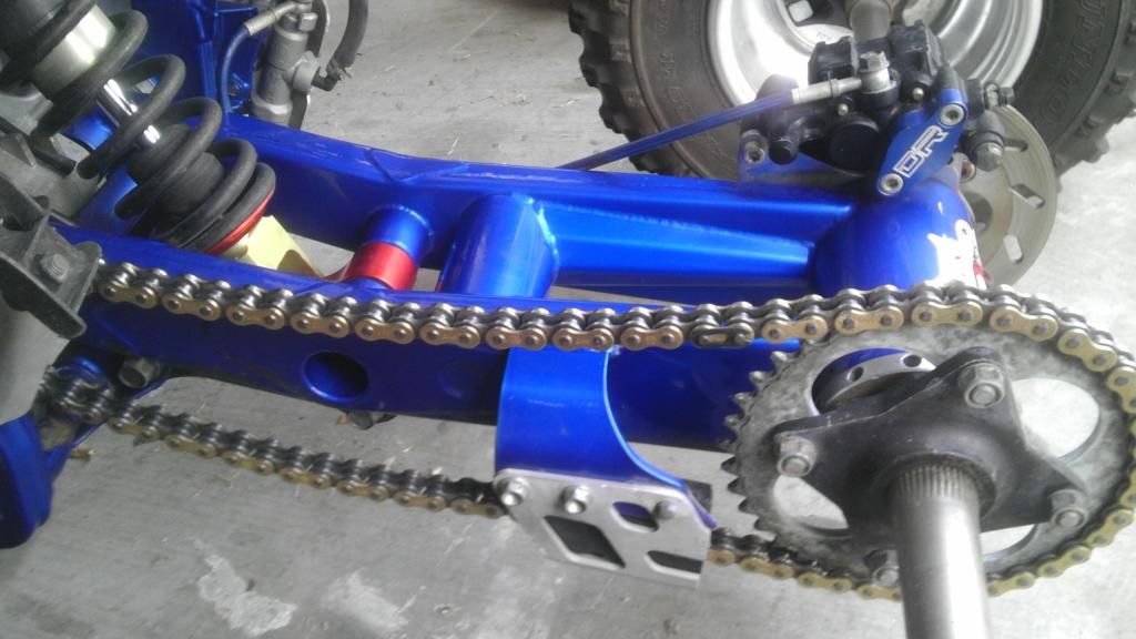 Roll Design/LOBO Swingarm (250R Style) sprocket/rotor hub, wheels hubs